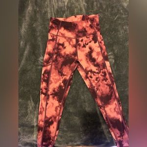 Victoria’s Secret tie die leggings